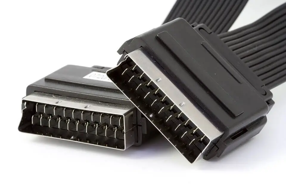 Orkaan insect Locomotief ᐅ SCART HDMI Adapter für DVD-Player / Retro-Konsolen