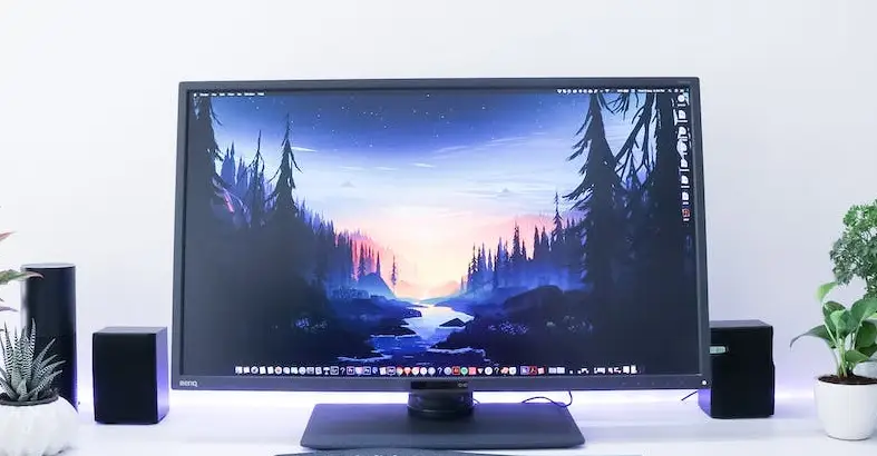 Thunderbolt Monitor